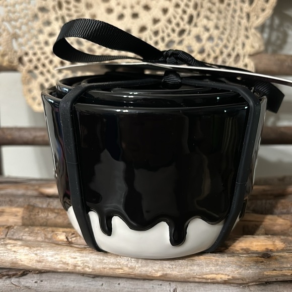 NWT Rae Dunn BOO! HALLOWEEN Measuring Cups - Picture 2 of 9
